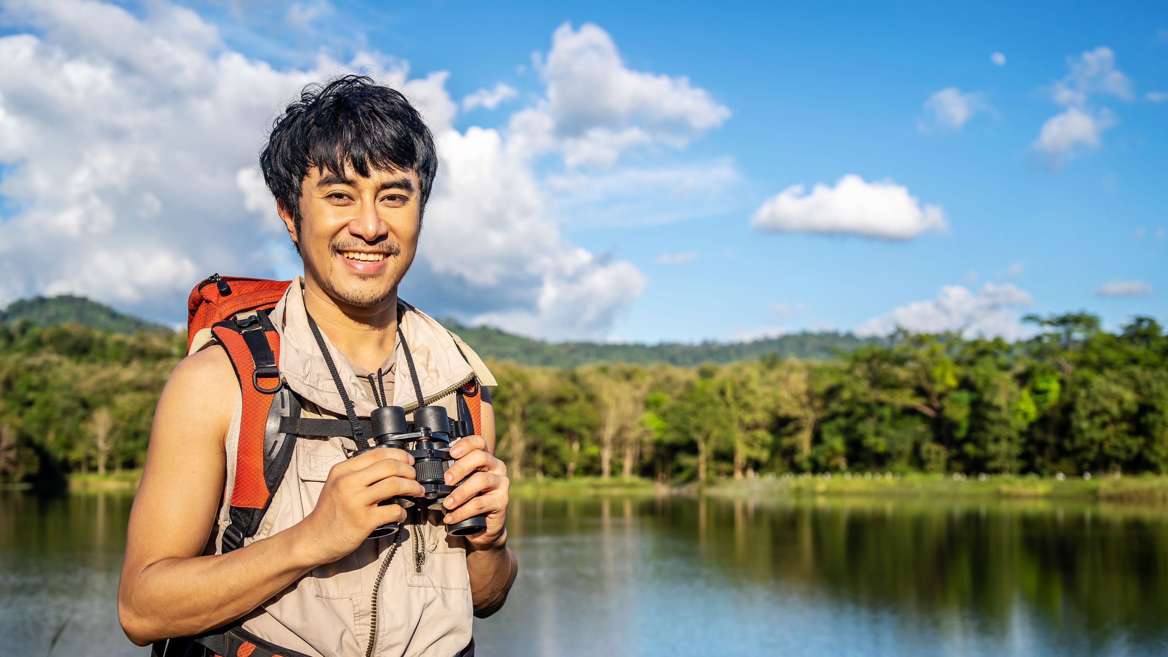 Young man relaxed travelling 